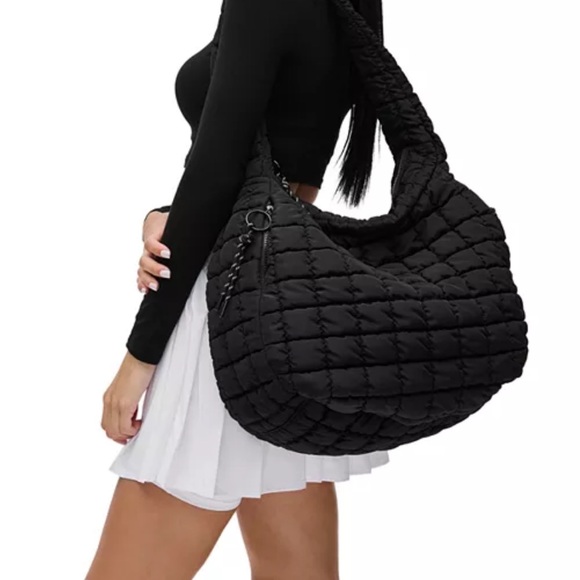 Urban Expressions Puffer Carryall - Picture 6 of 10